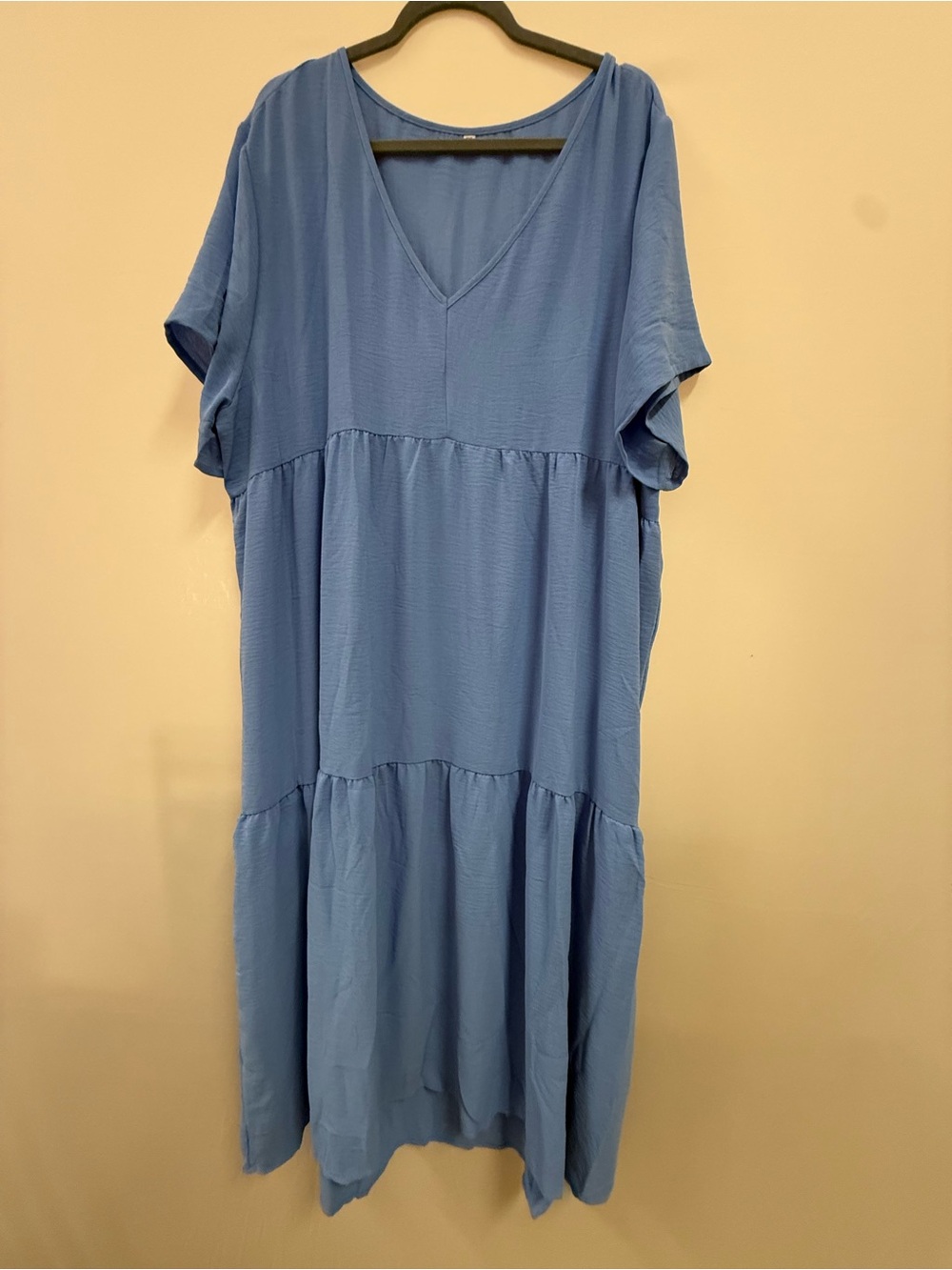 Brand New Relaxed V-Neck Blue Tiered Women's Dress Size 5X Fits Like 3-4X